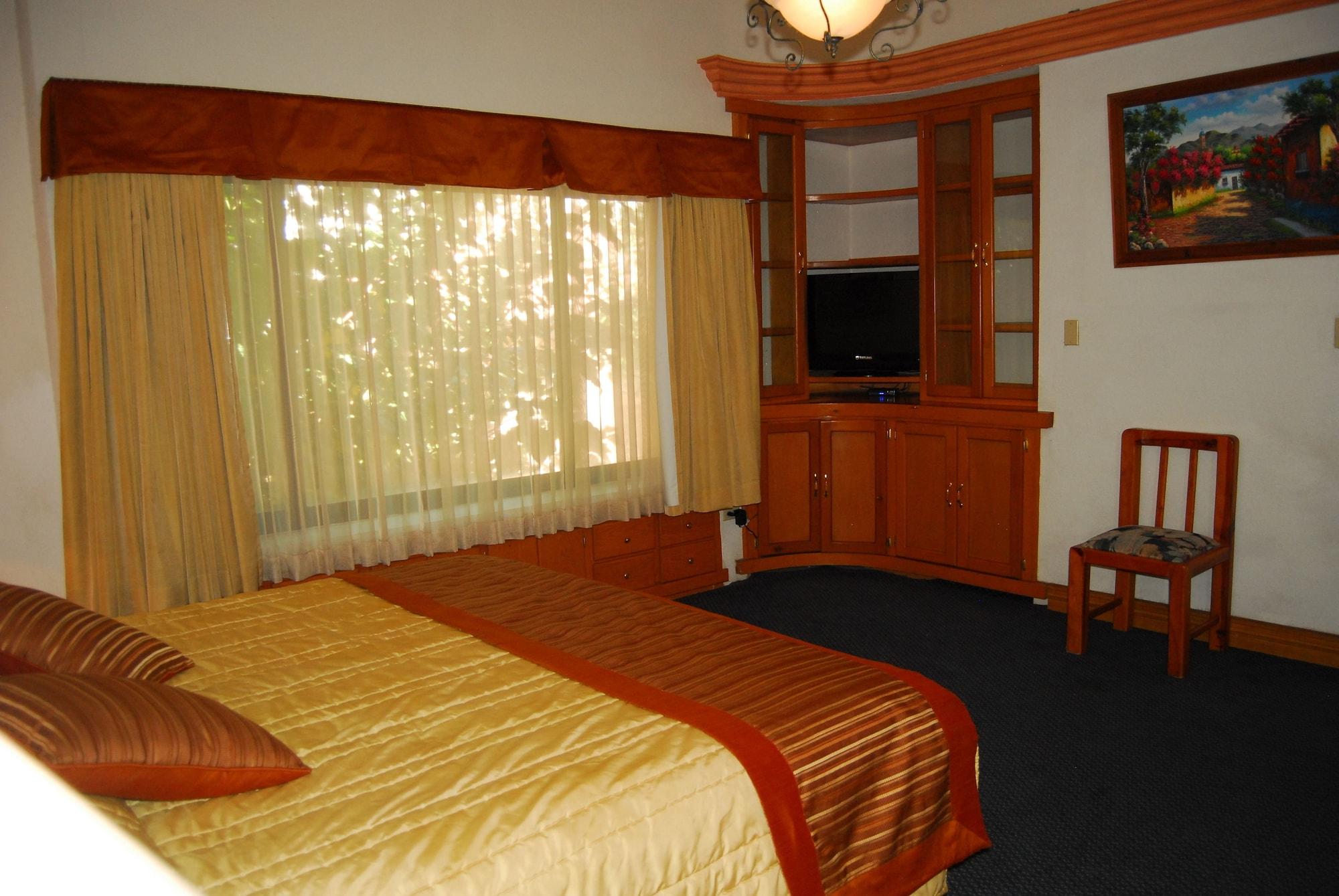 Hotel Suites El Paseo Ciudad Juárez Extérieur photo