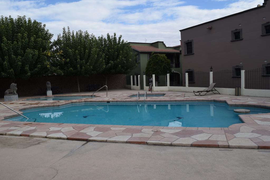Hotel Suites El Paseo Ciudad Juárez Extérieur photo