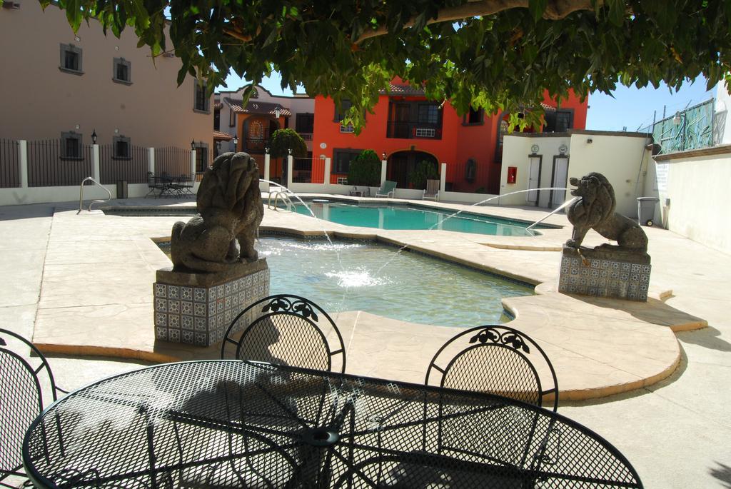 Hotel Suites El Paseo Ciudad Juárez Extérieur photo